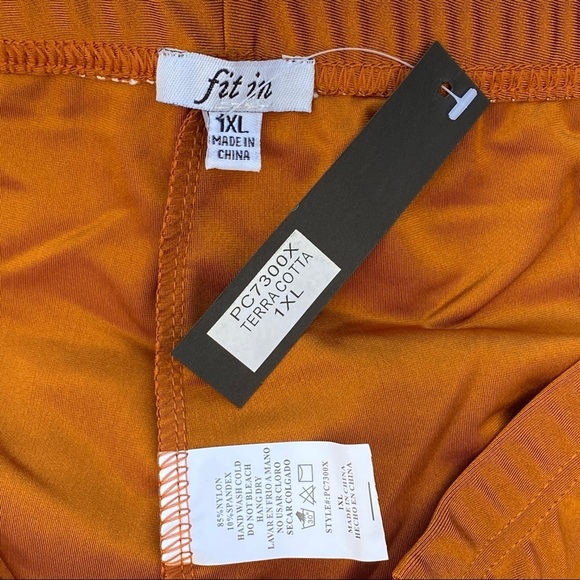 Terra Cotta Shiny liquid legging NWT - Picture 3 of 3